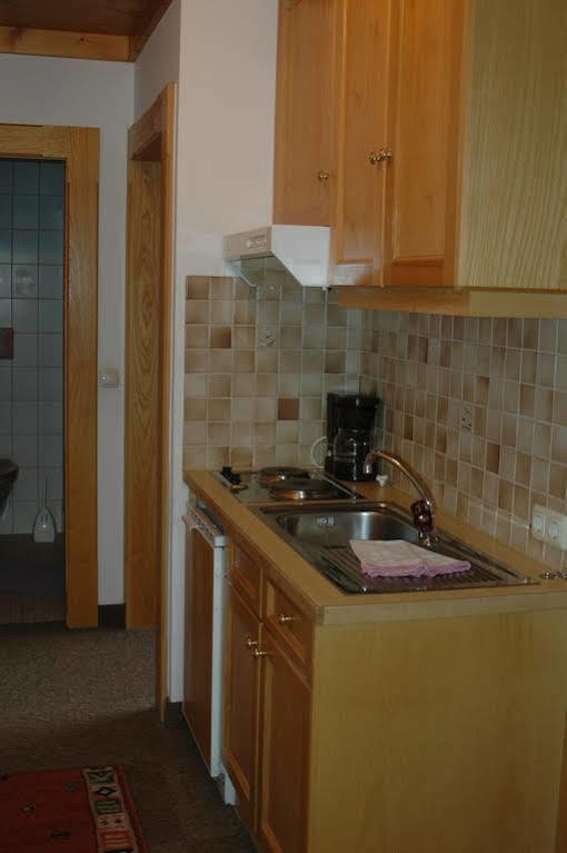 Hotel Garni Jennewein Mayrhofen Bagian luar foto